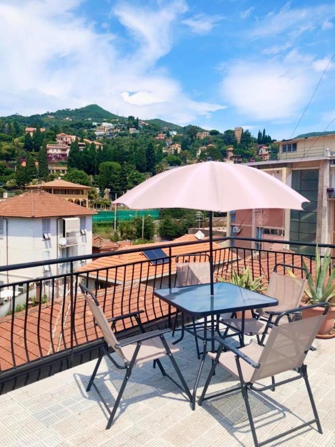 Hotel Alla Fontanella อาลัสซิโอ ภายนอก รูปภาพ
