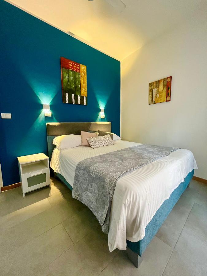 Hotel Alla Fontanella อาลัสซิโอ ห้อง รูปภาพ