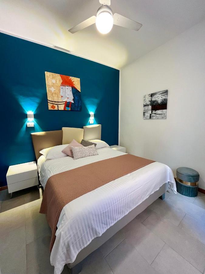 Hotel Alla Fontanella อาลัสซิโอ ห้อง รูปภาพ