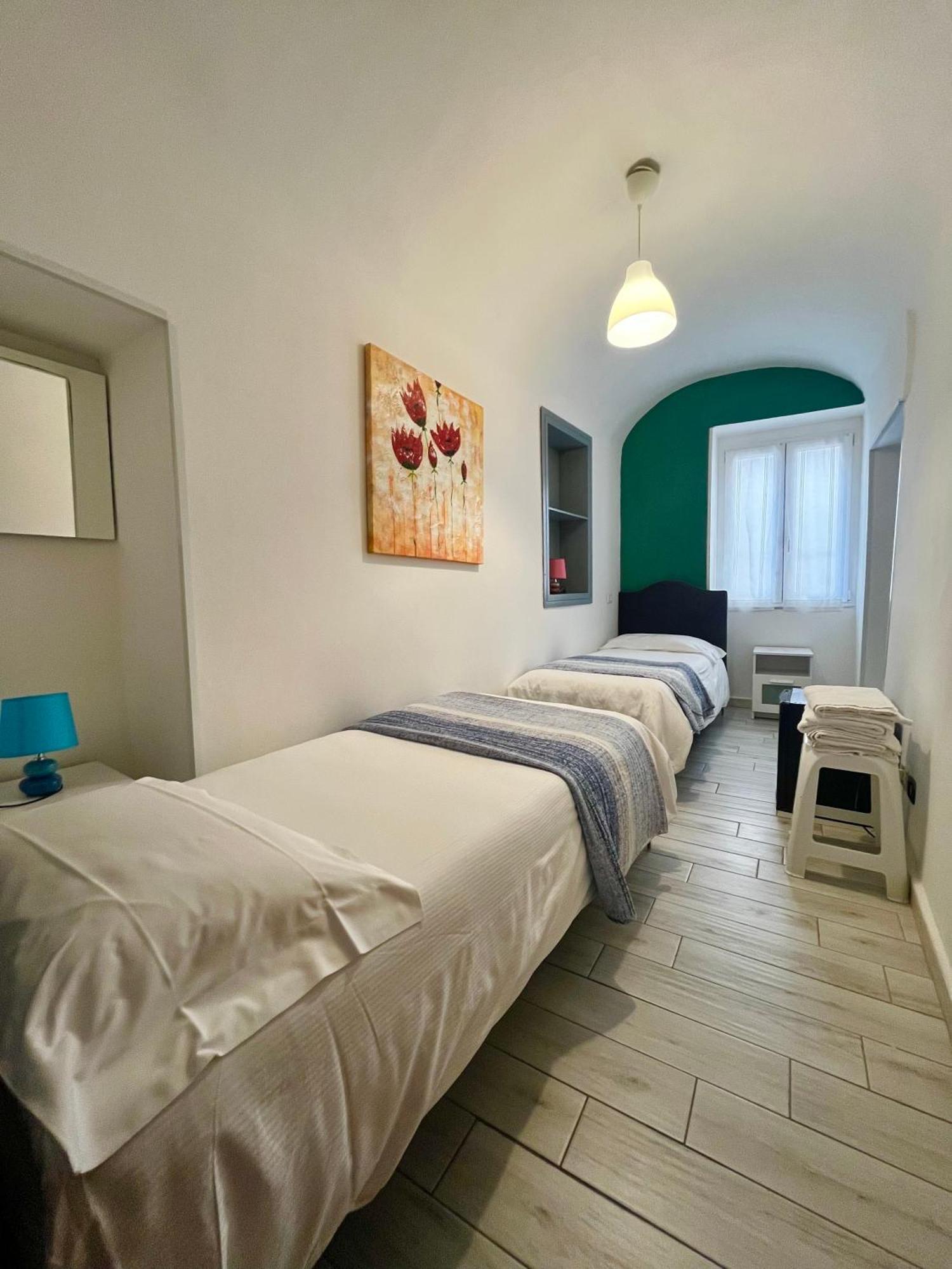 Hotel Alla Fontanella อาลัสซิโอ ห้อง รูปภาพ